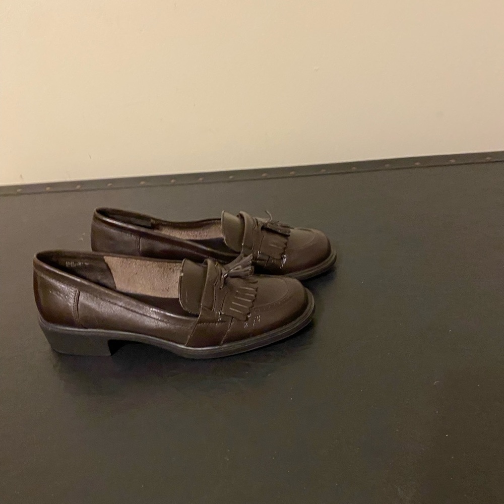 Classic Elements Brown Leather Upper Loafers With… - image 7